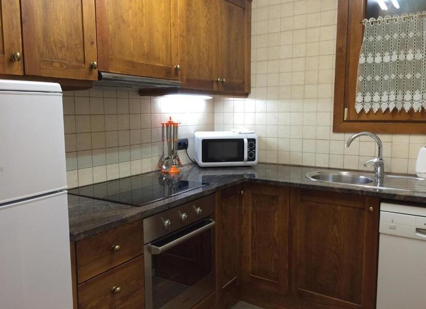 Kitchen Photo