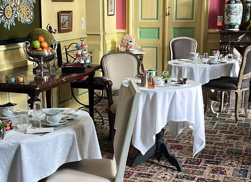 Restaurant Photo