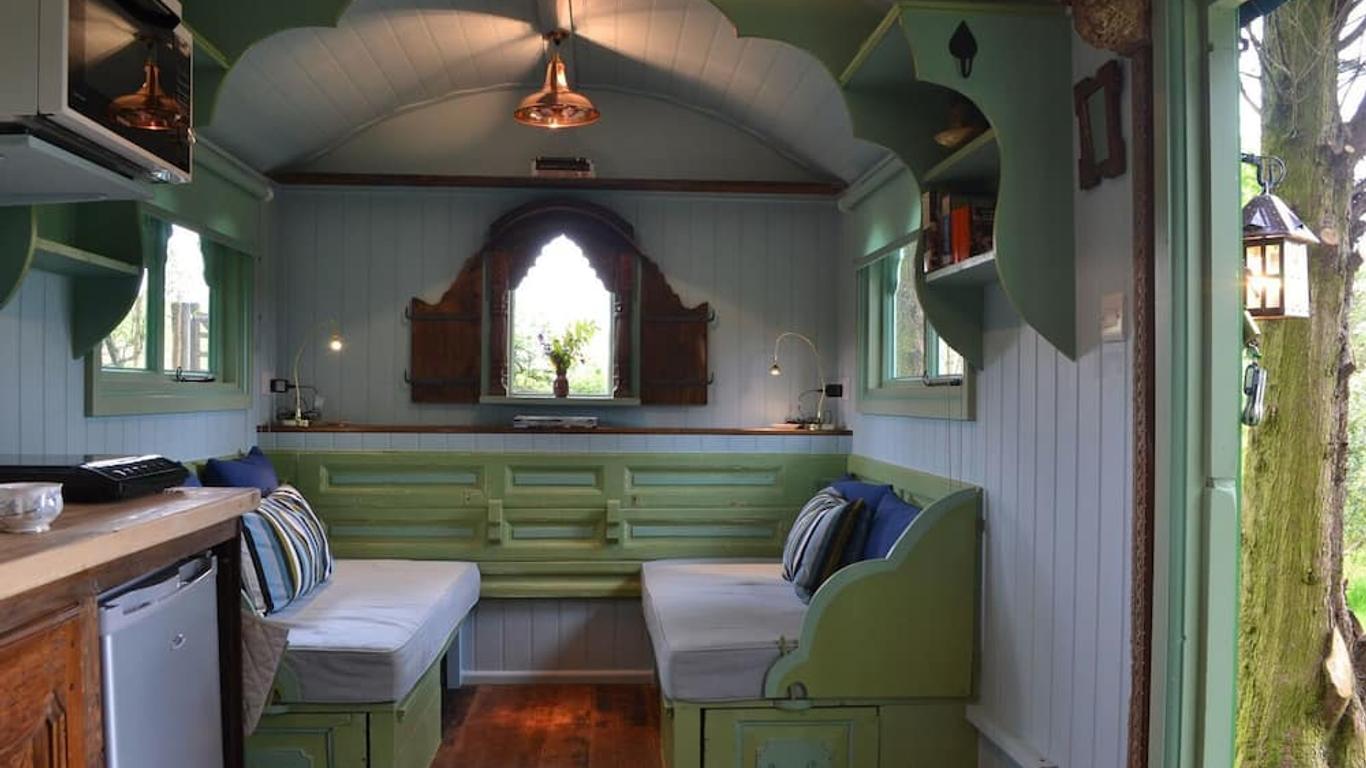 Llethrau Forest & Nature Retreats