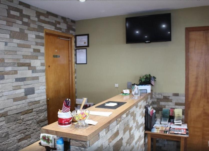 Front desk Photo