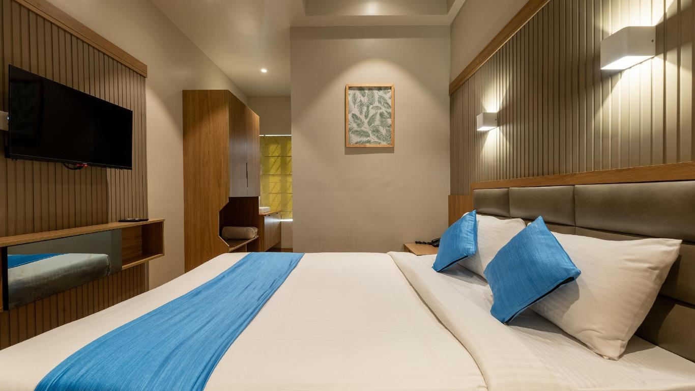 Hotel Mint Flower