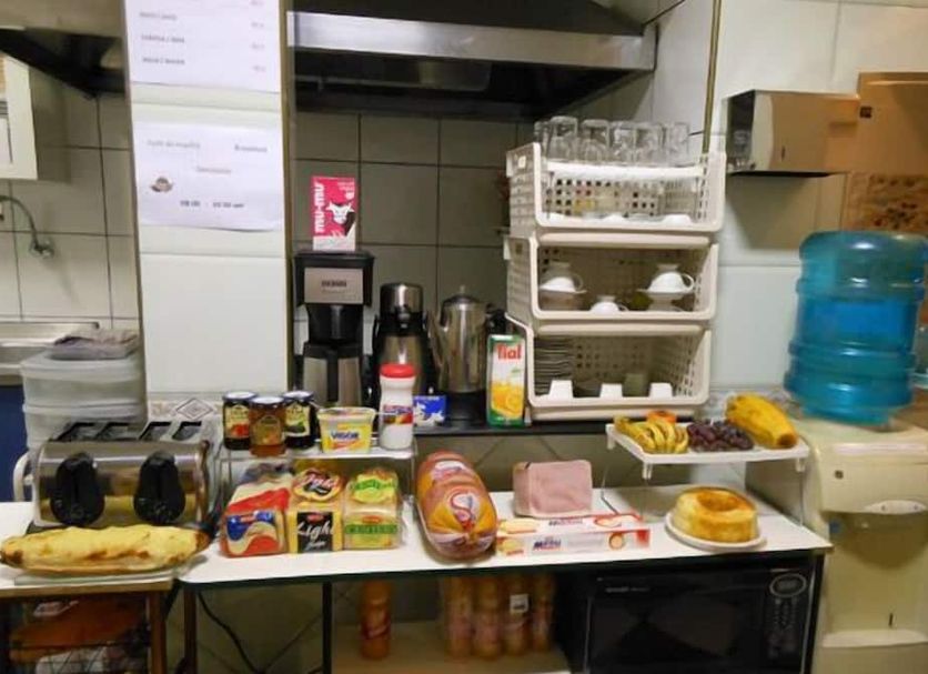 Buffet Photo