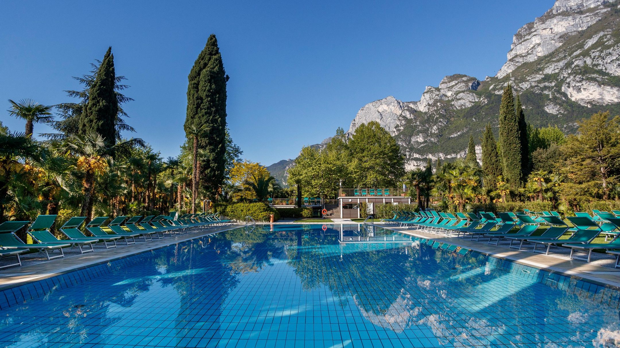 Du Lac Et Du Parc Grand Resort 33 Riva Del Garda Hotel Deals du-lac-et-du-parc-grand-resort-33-riva-del-garda-hotel-deals