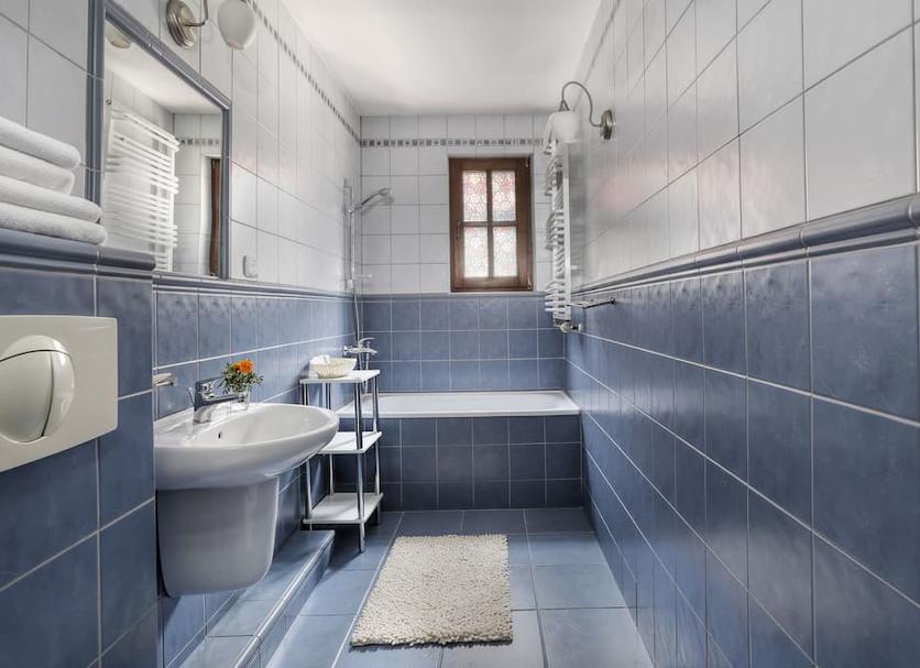 Bathroom Photo