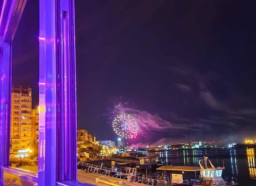 Balcony Photo