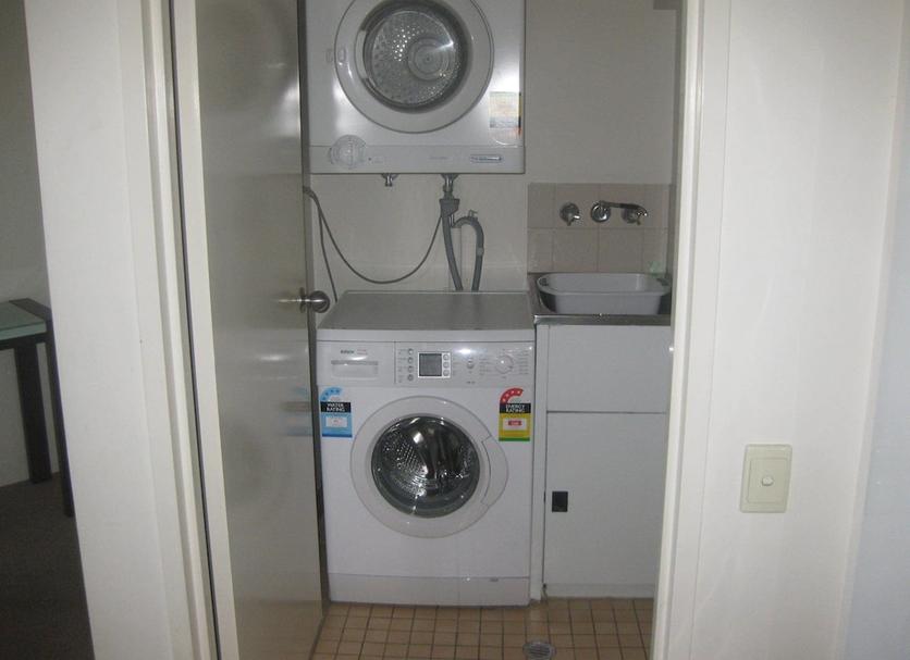 Laundry facility Photo