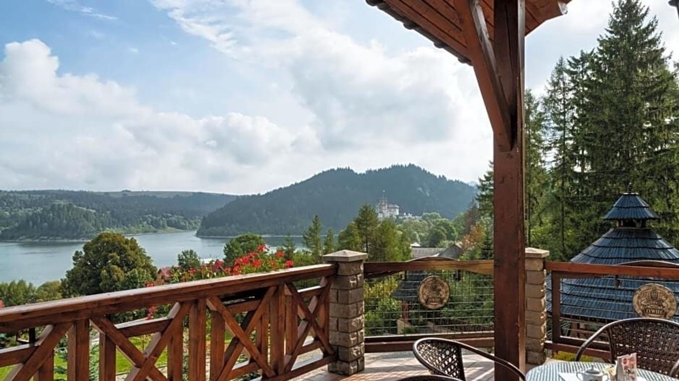 Hotel Lokis