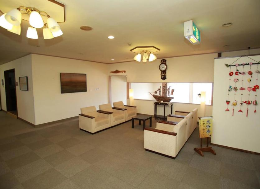 Lounge Photo