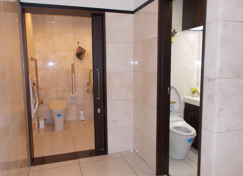 Bathroom Photo