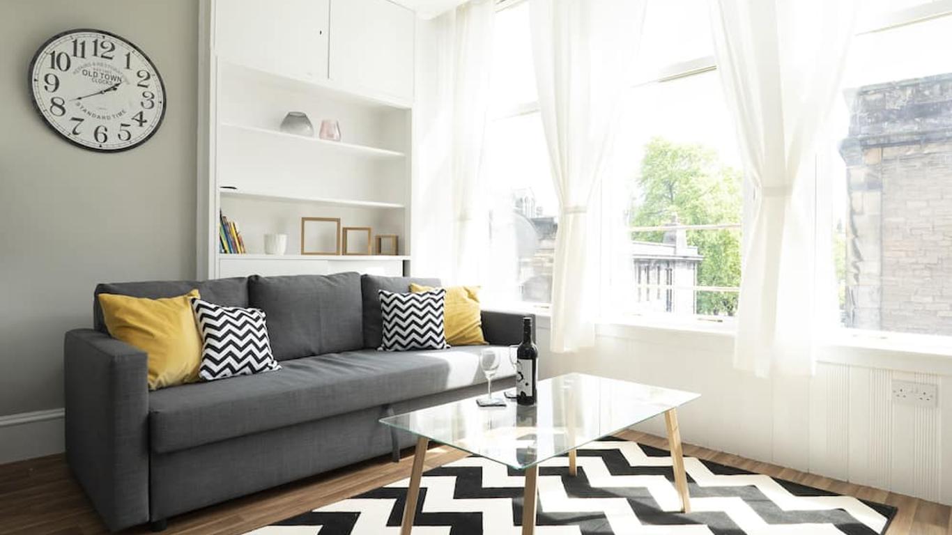 Greenstar Apartments