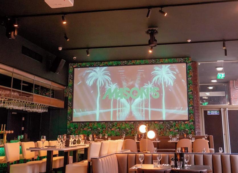 Restaurant Photo
