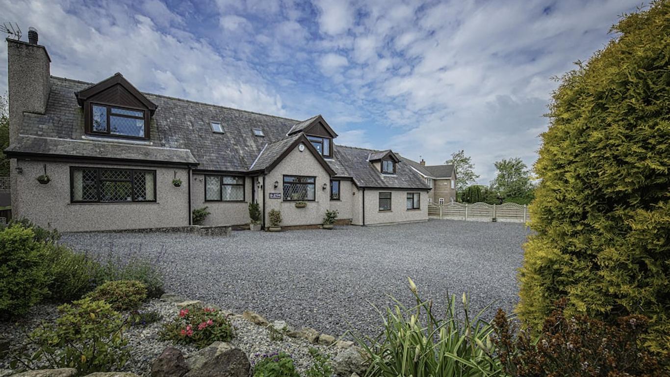 Lon Y Traeth Bed & Breakfast