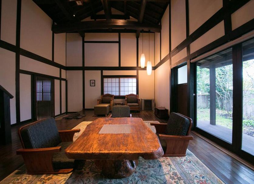 Dining room Photo