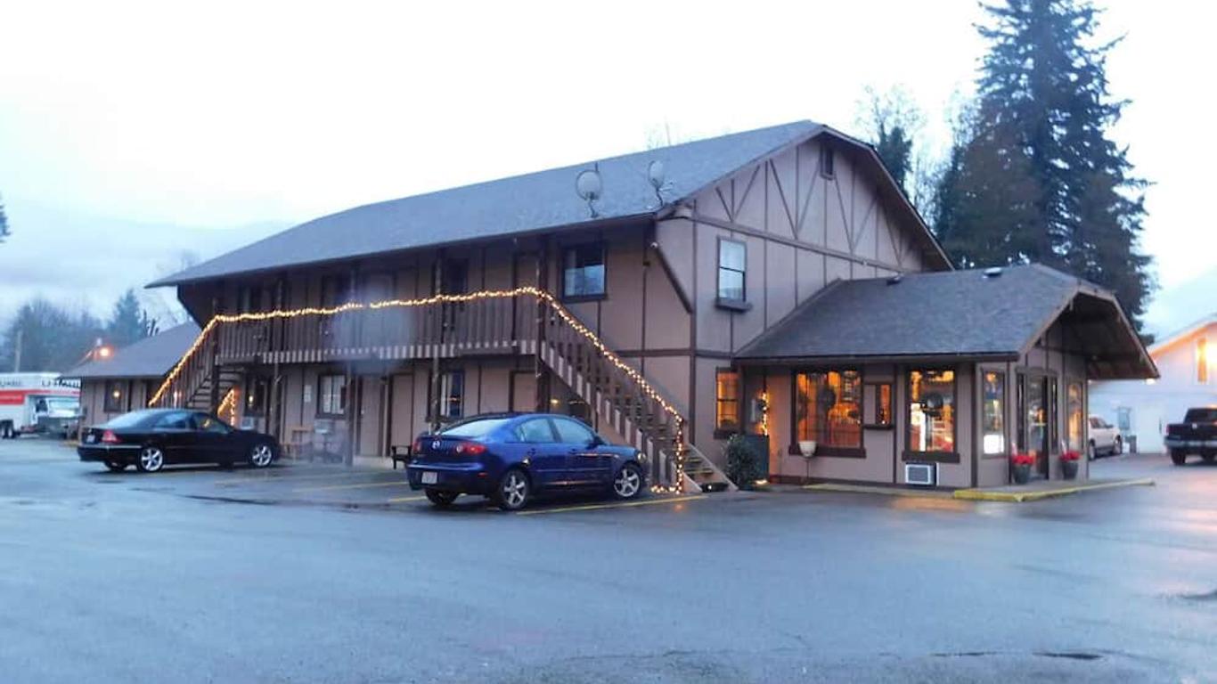 Packwood Inn