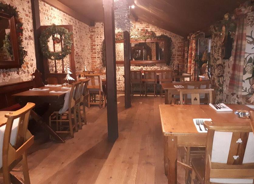 Restaurant Photo