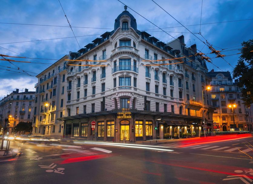 Building Photo