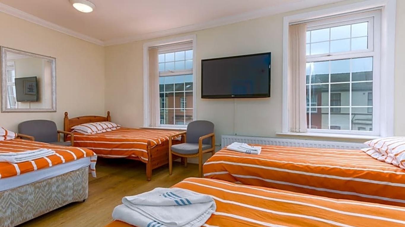 Brecks Hotel
