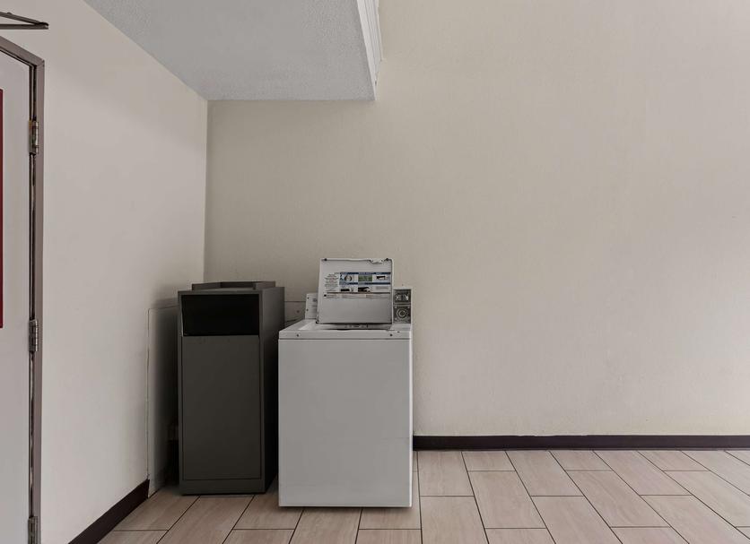 Laundry facility Photo