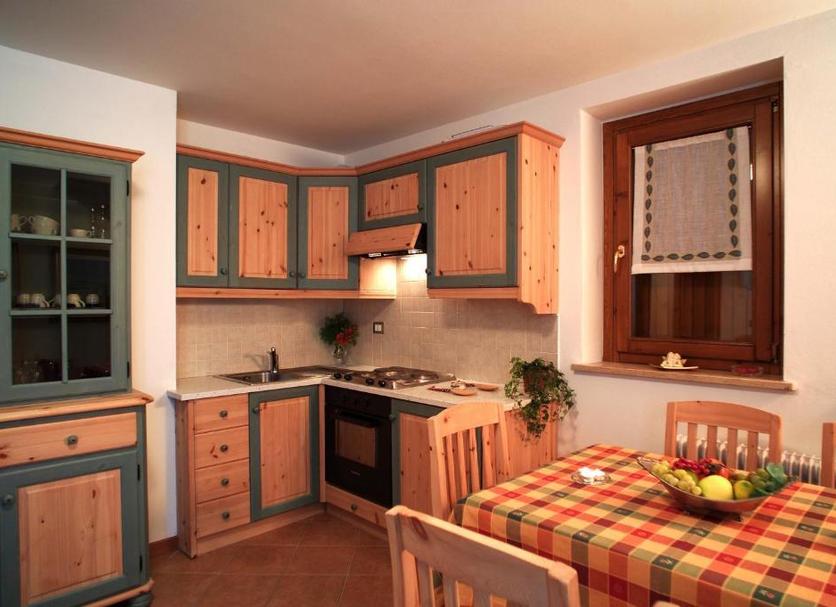 Kitchen Photo