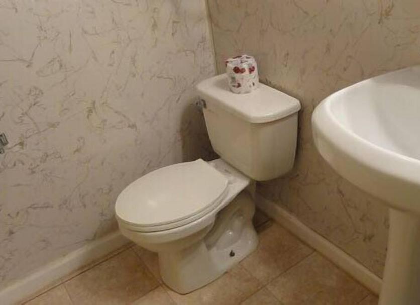Bathroom Photo