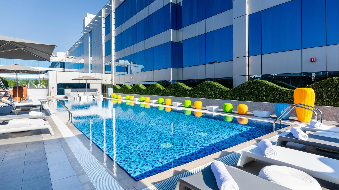 Studio M Arabian Plaza Hotel & Hotel Apartments