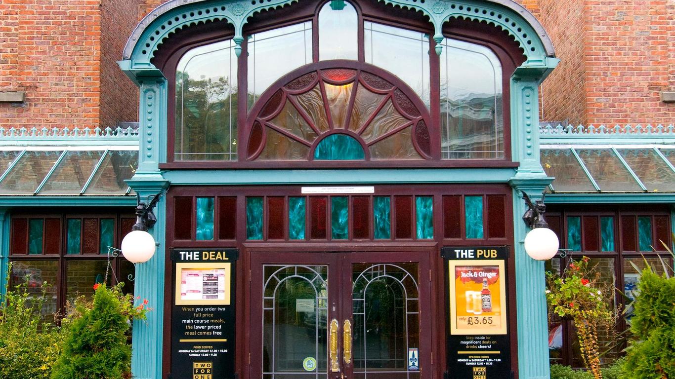 Premier Inn Stockport Central