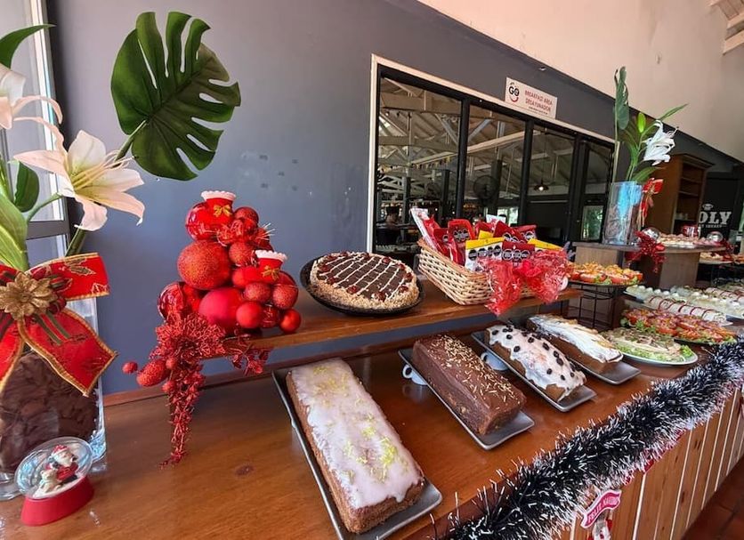 Buffet Photo