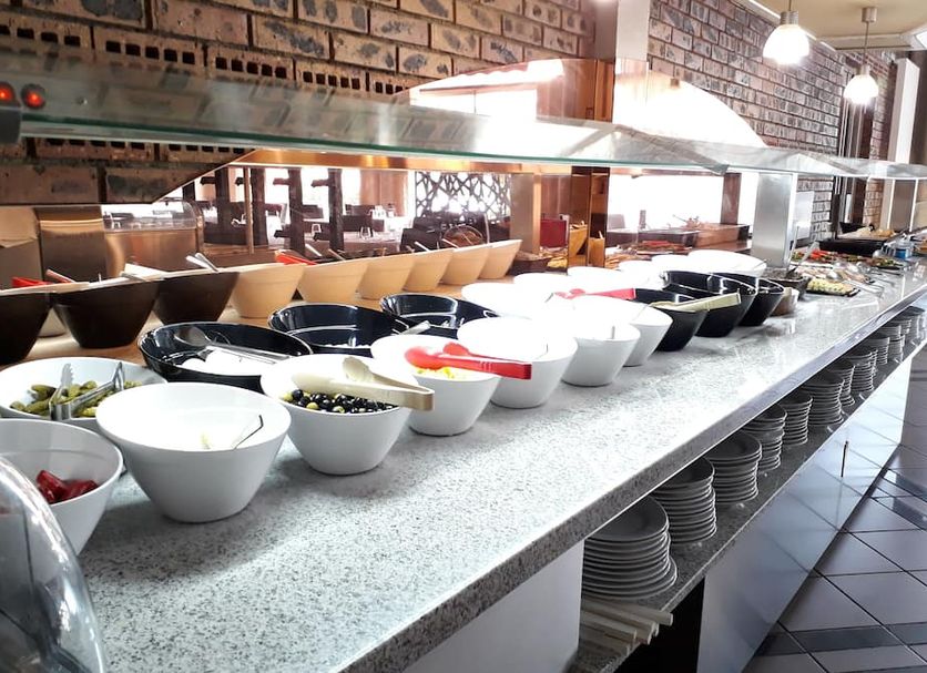Buffet Photo