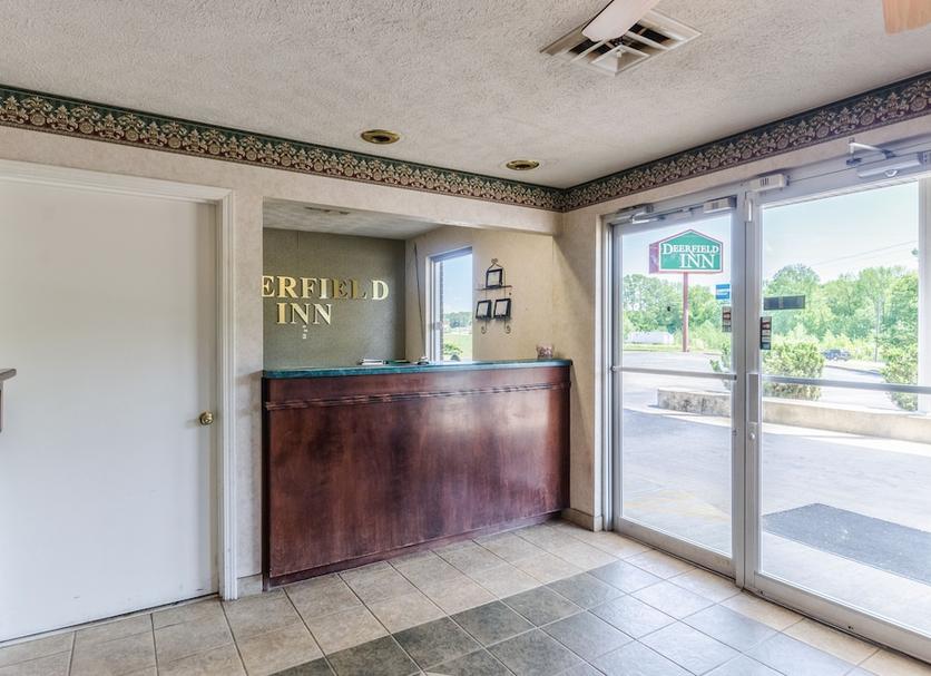 Front desk Photo
