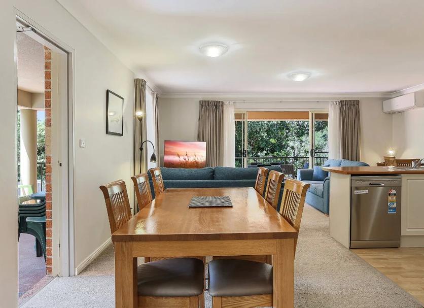 Dining room Photo