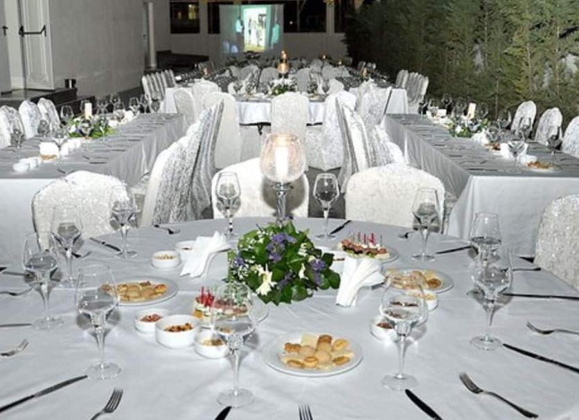 Banquet hall Photo