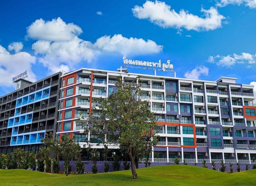 Building Photo