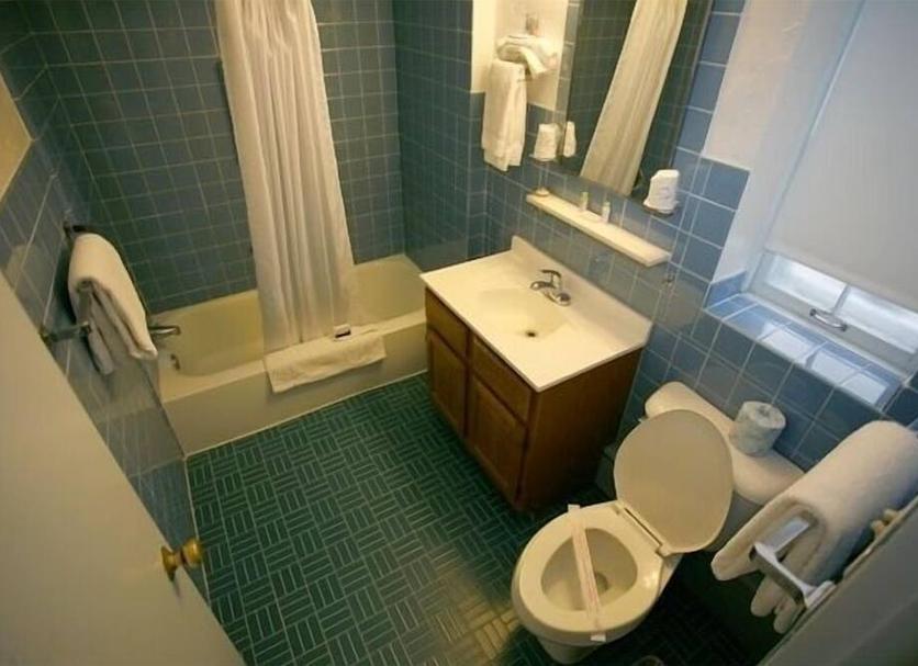 Bathroom Photo