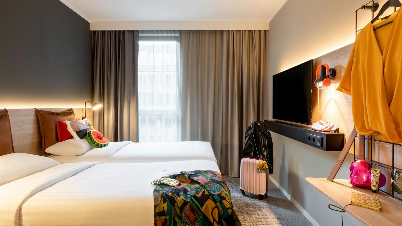 Moxy Brussels City Center