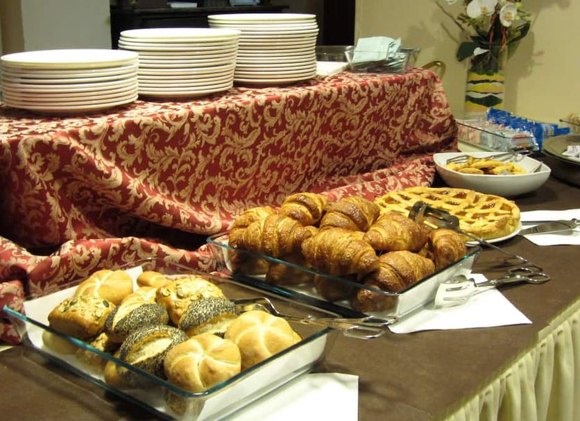 Buffet Photo