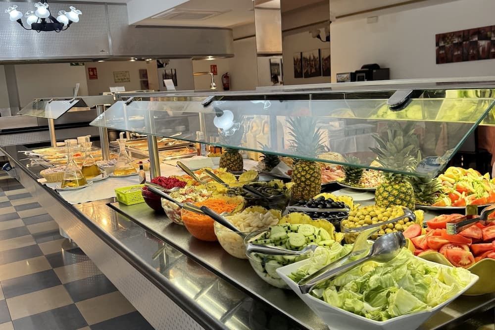 Buffet Photo
