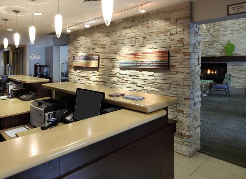 Front desk Photo