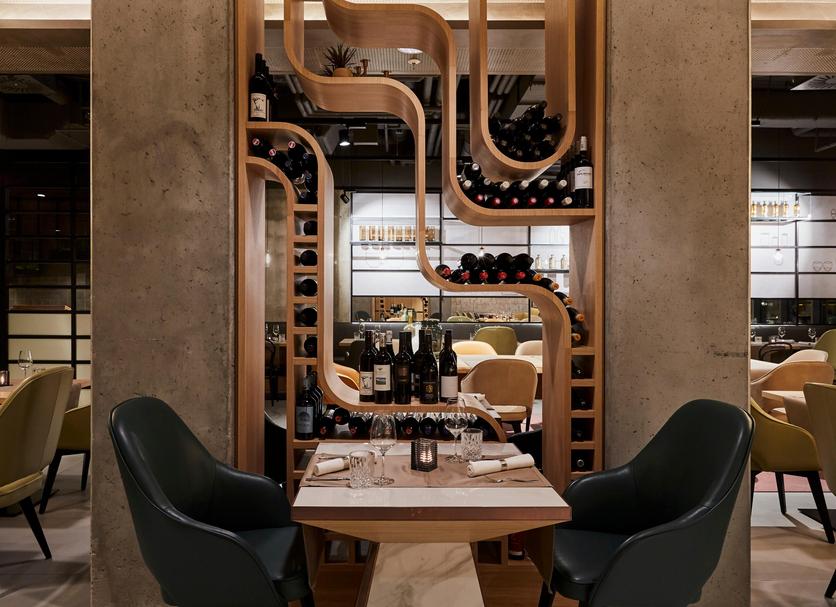 Restaurant Photo