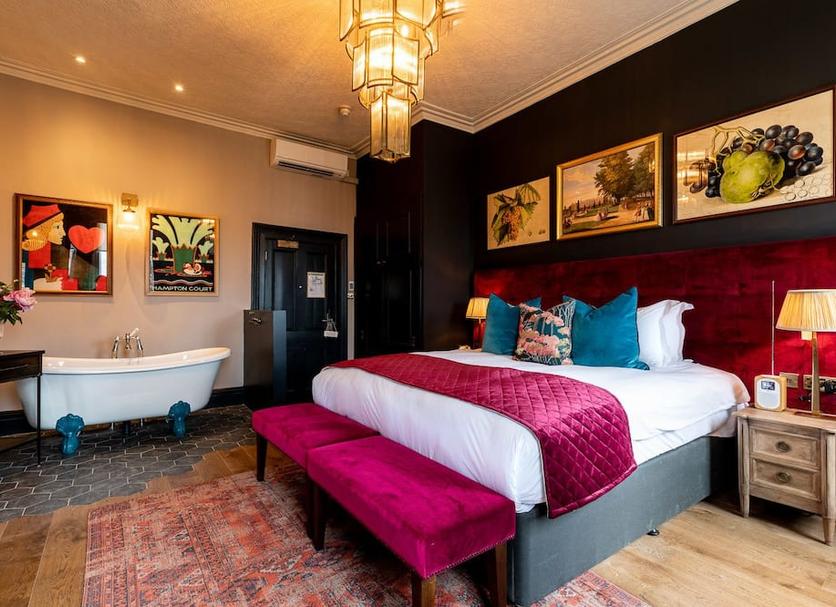 Bedroom Photo