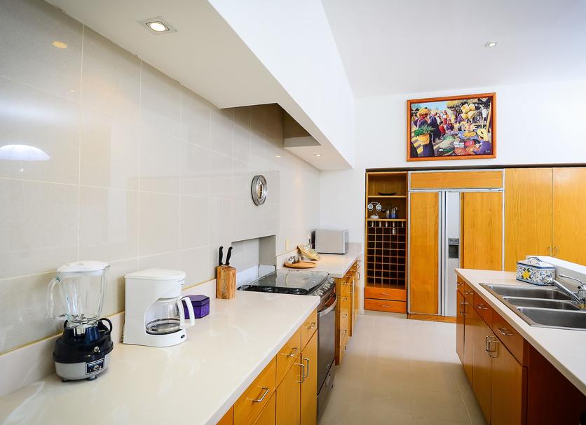 Kitchen Photo