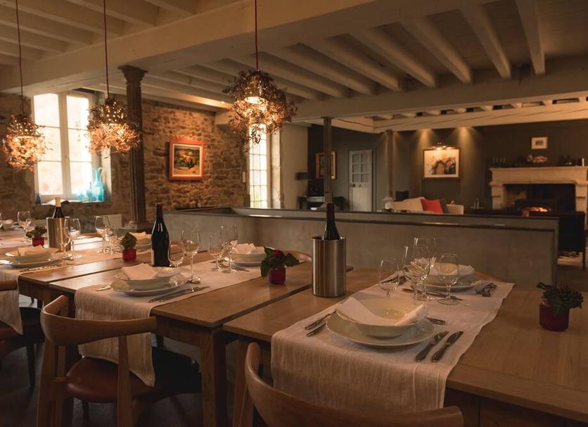 Dining room Photo