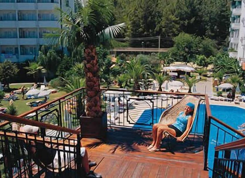 Balcony Photo