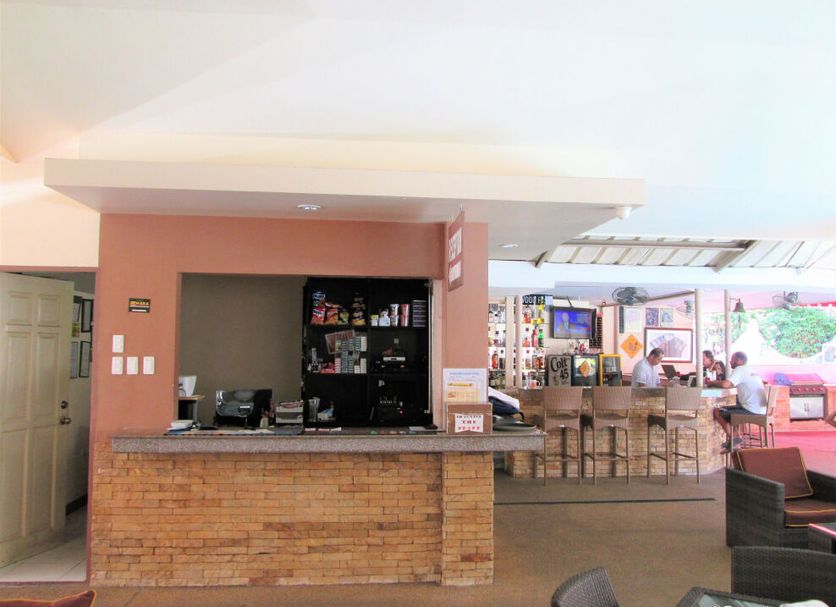 Bar Photo