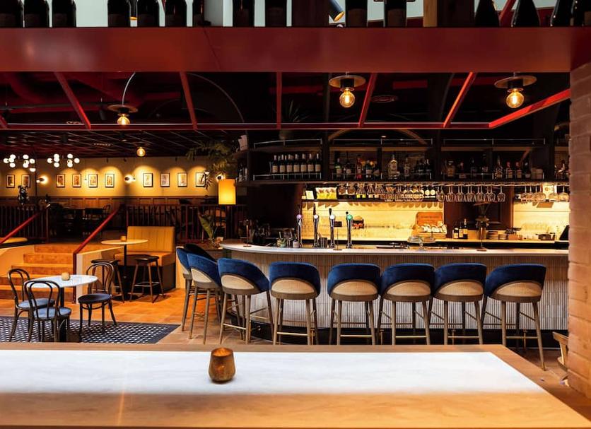 Bar Photo