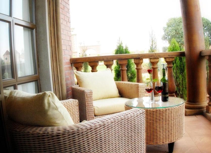 Balcony Photo