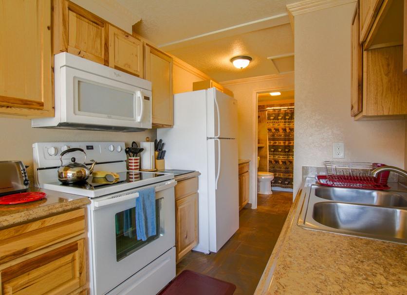 Kitchen Photo