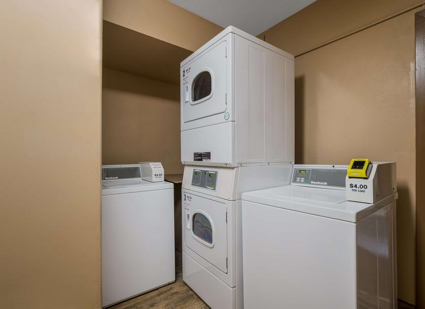 Laundry facility Photo