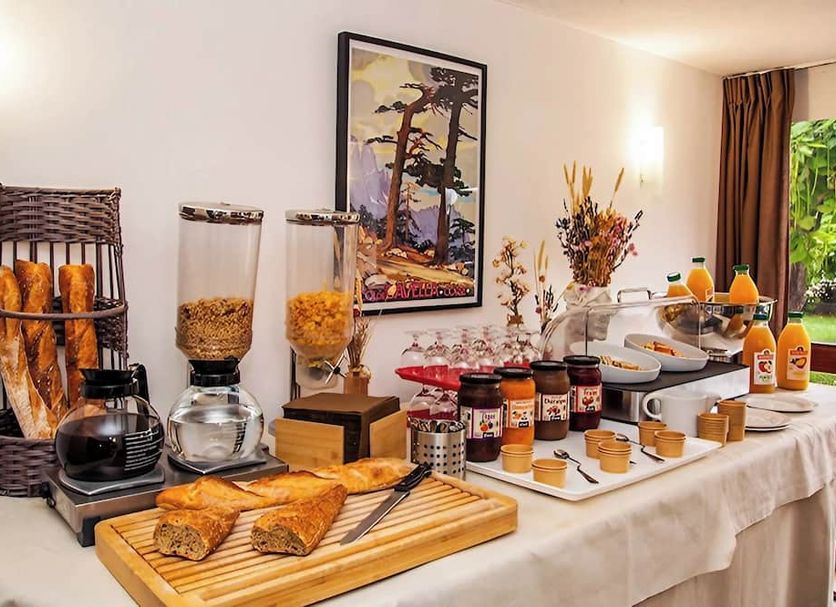 Buffet Photo