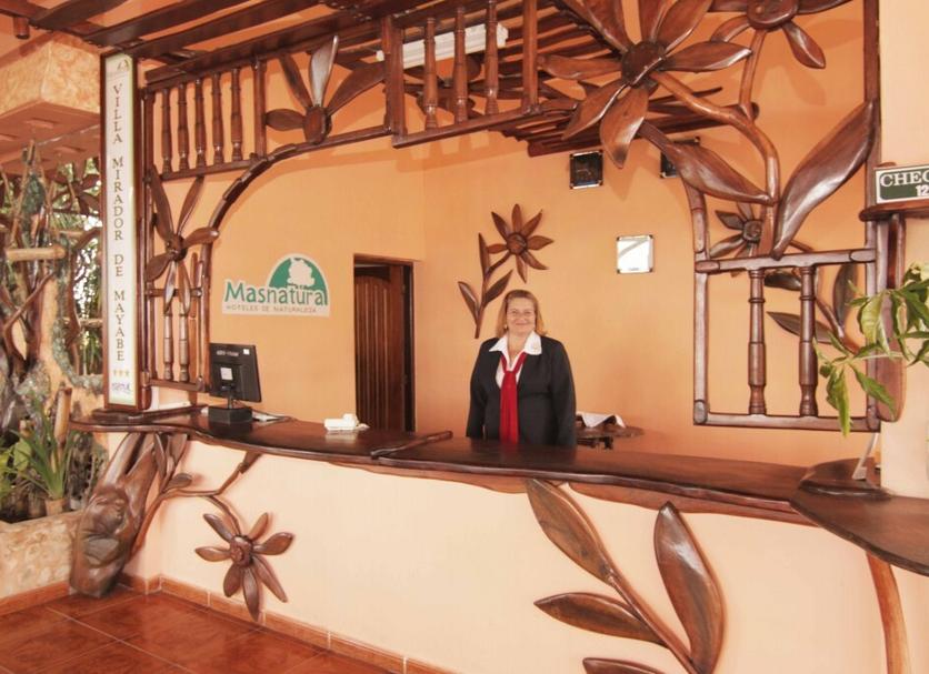 Front desk Photo