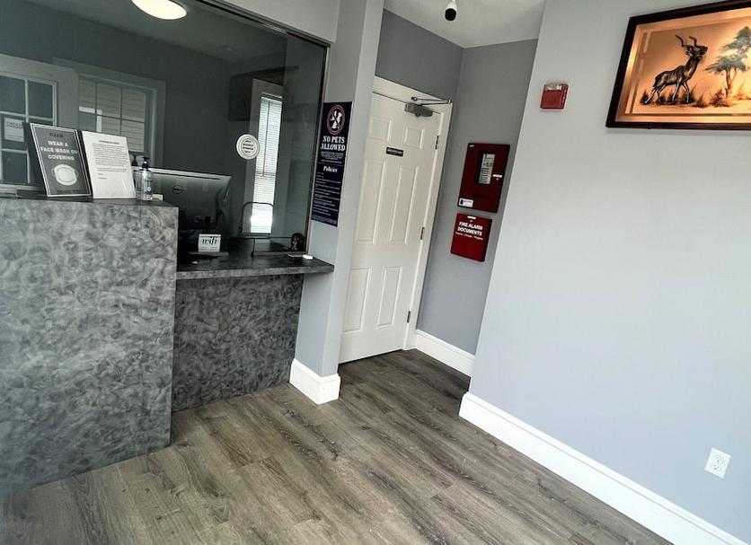 Front desk Photo